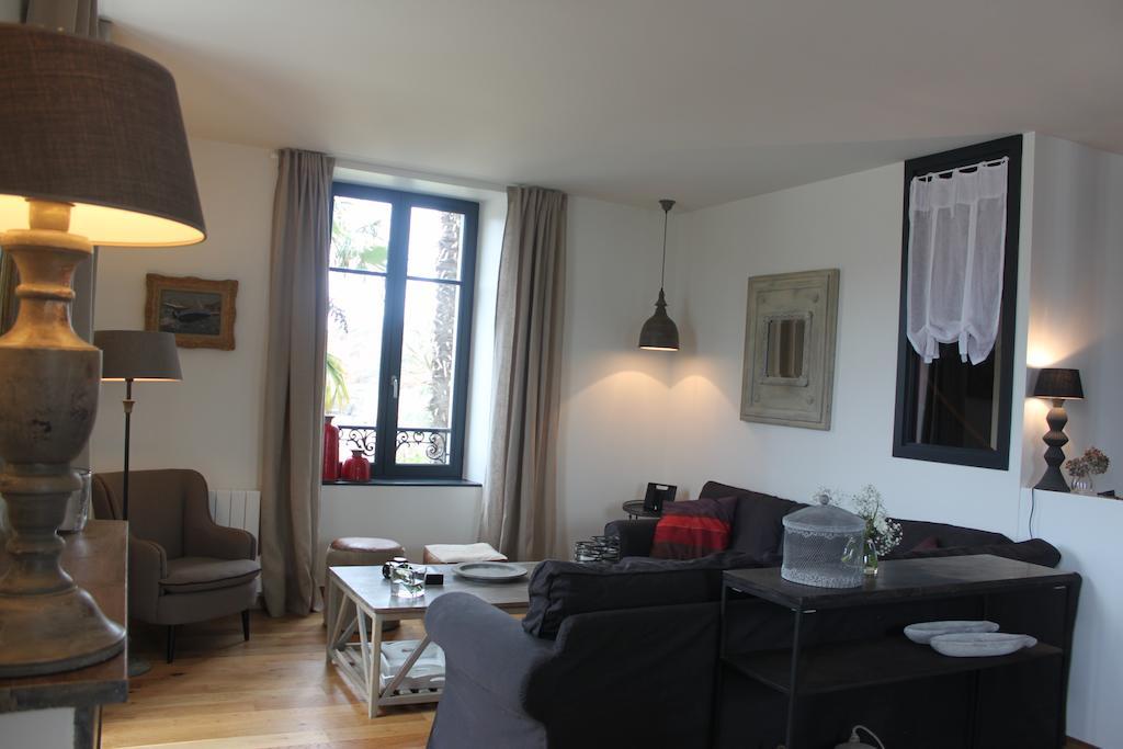 Villa Pen Prad Sauzon Room photo
