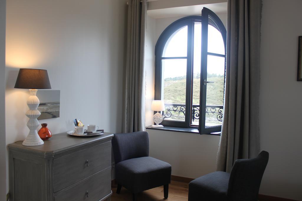 Villa Pen Prad Sauzon Room photo